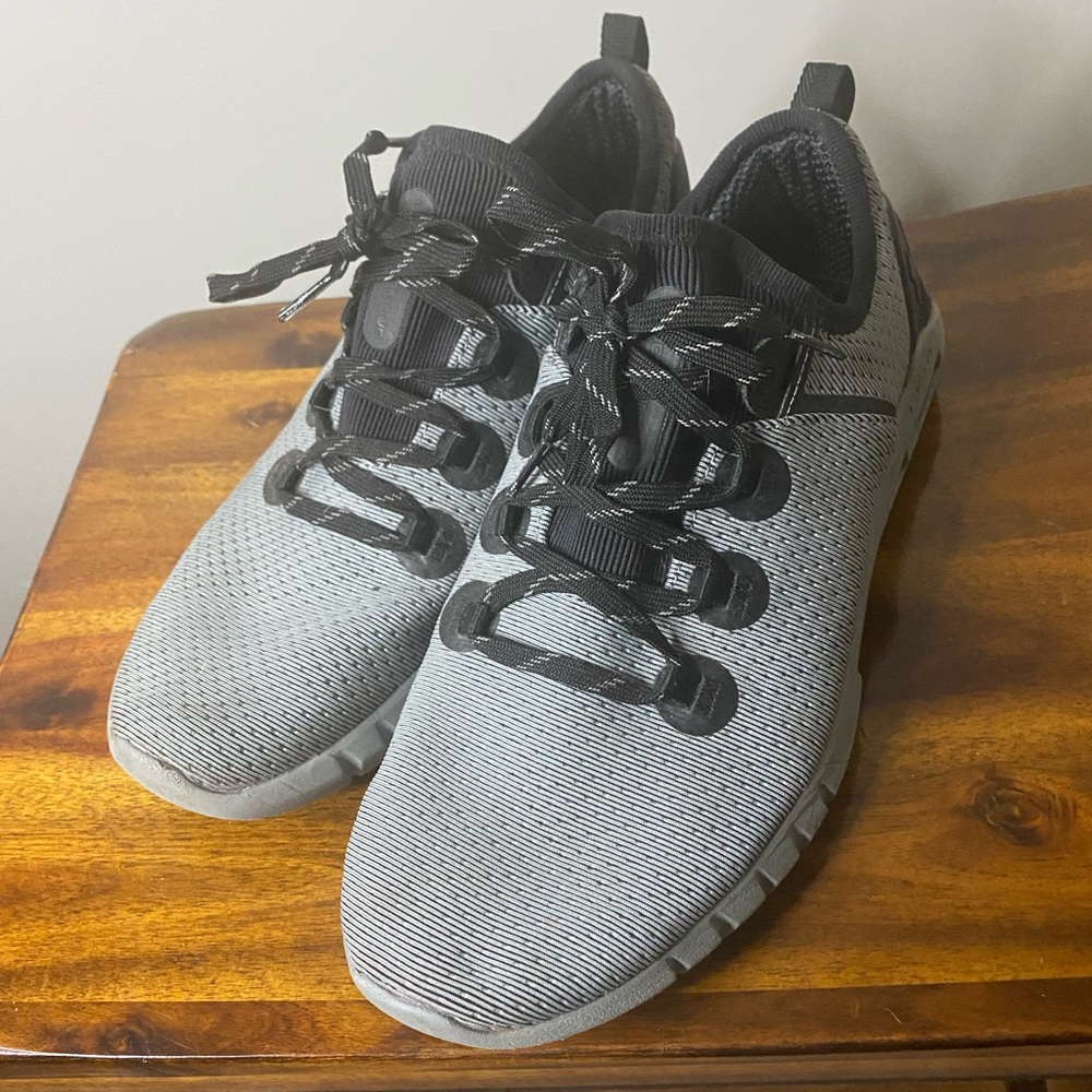 Under Armour hovr shoe
